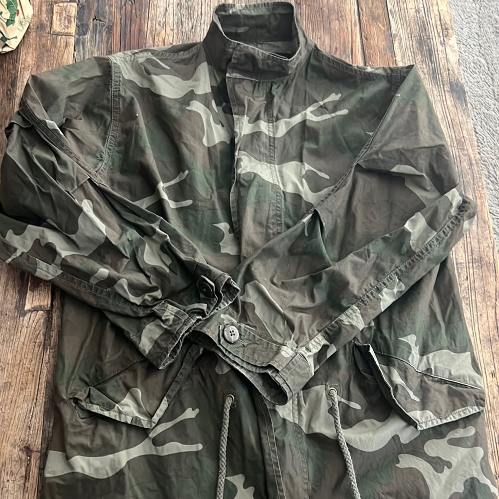 Camo Pullover